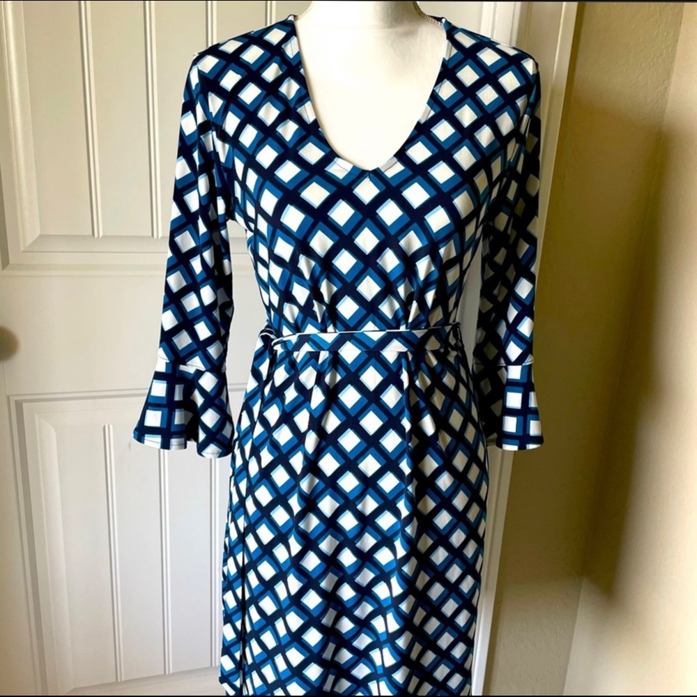 BANANA REPUBLIC Blue And Black Geo Shapes Mock Wrap Dress in MP EUC